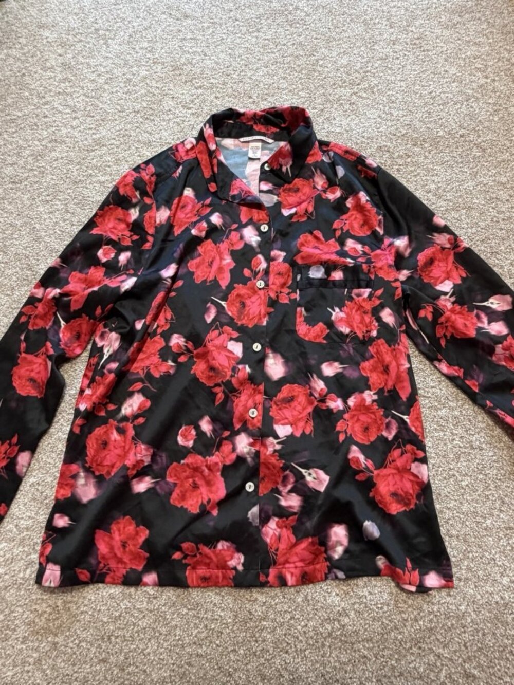 Victoria’s Secret Satin Floral Button Down Pajama Sleep Shirt Black Red Size M